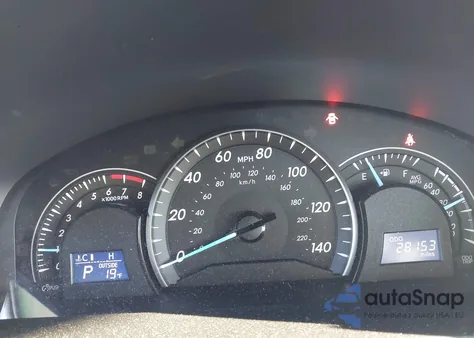 2014 Toyota Camry Le z USA, uszkodzony, nr VIN 4T1BF1FK4EU775791